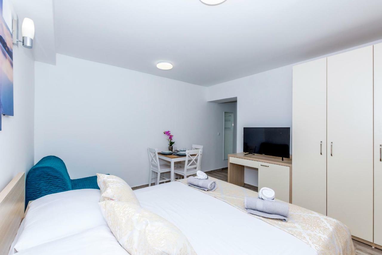 Apartments West Coast Σπλιτ Εξωτερικό φωτογραφία